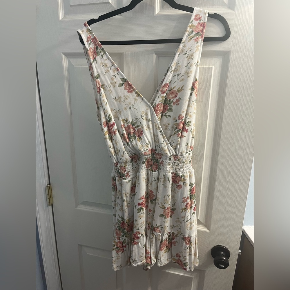 American Eagle Outfitters Floral Jumpsuit - Cream and Pink